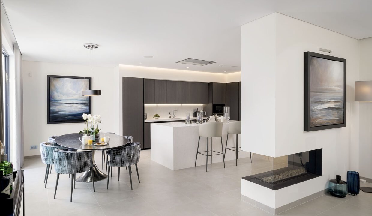Kitchen 1