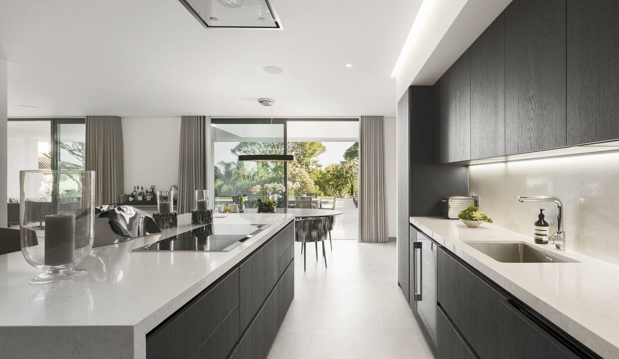 Kitchen 3