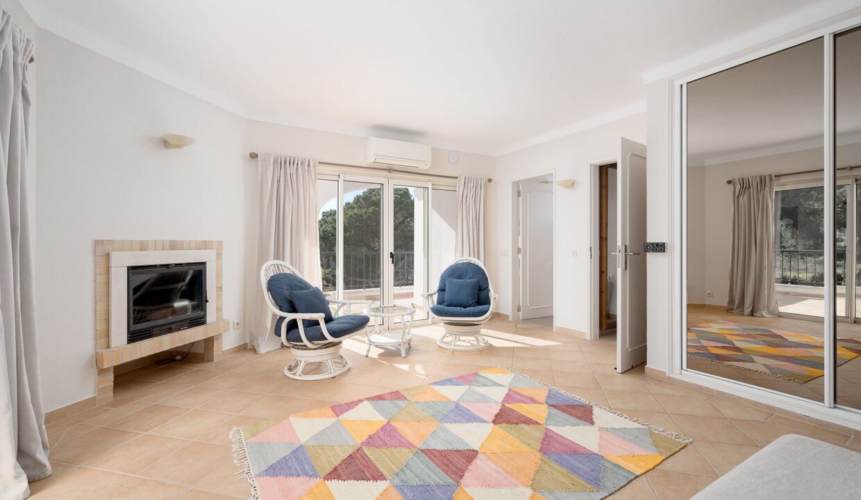 Bedroom 5b