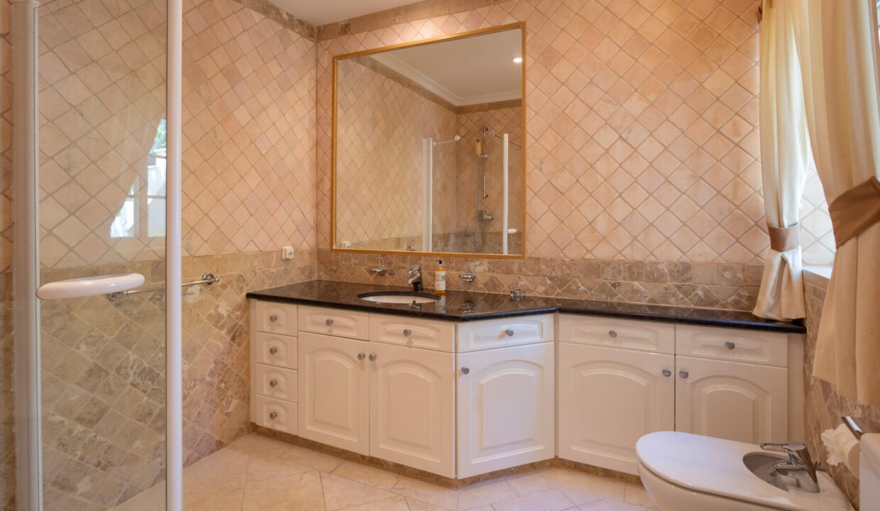 138_Apartment Aria 7