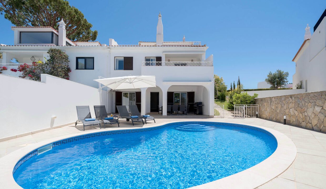 Exterior 9