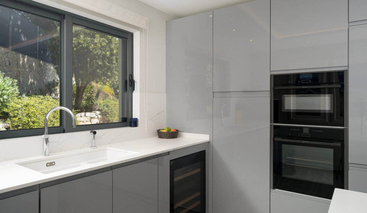 Kitchen 3