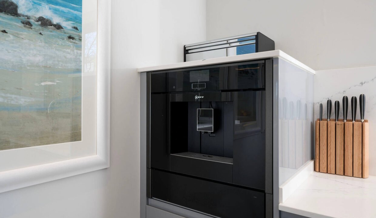 Kitchen 4