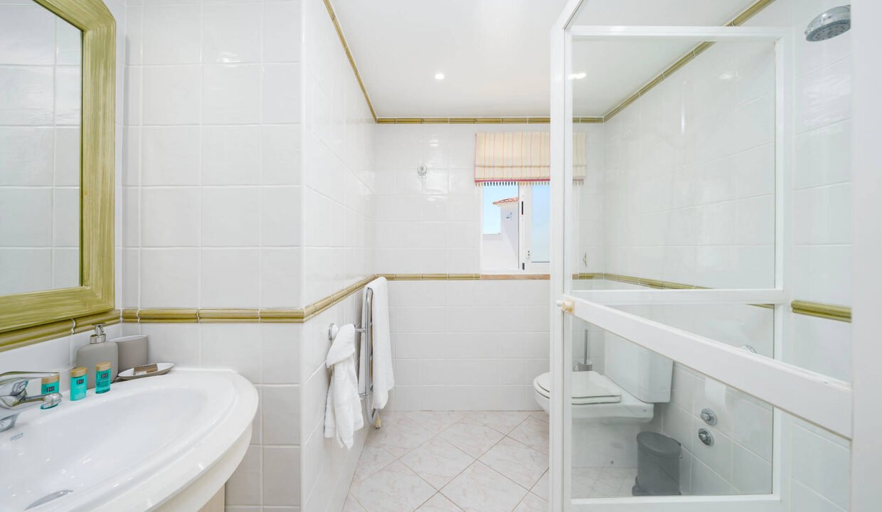 WC 1